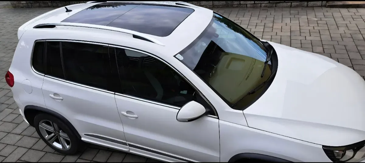 Volkswagen Tiguan 2012 photo 2