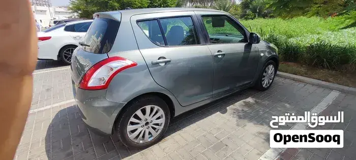 Suzuki Swift 2013 photo 4