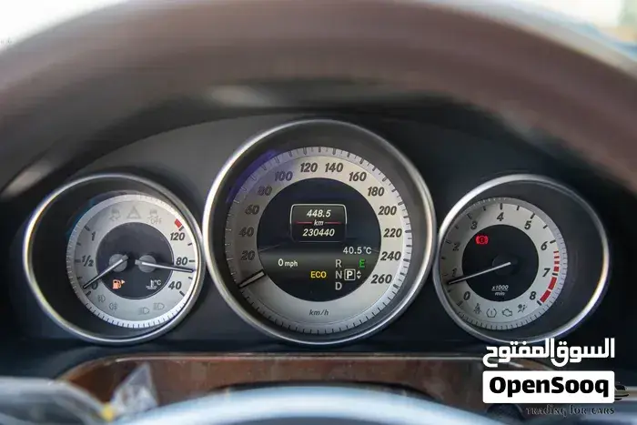 Mercedes-Benz E200 2014 photo 4
