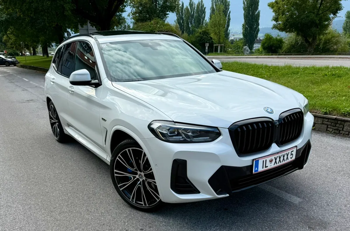 BMW X3 2021 photo 2