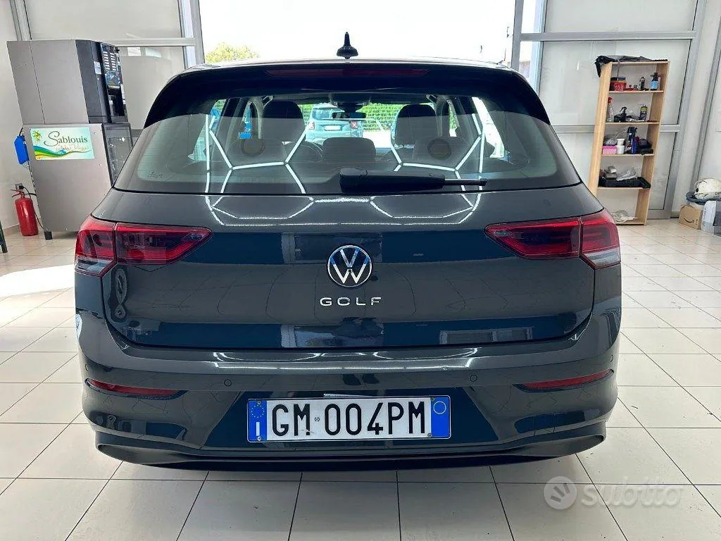 Volkswagen Golf 2023 photo 5