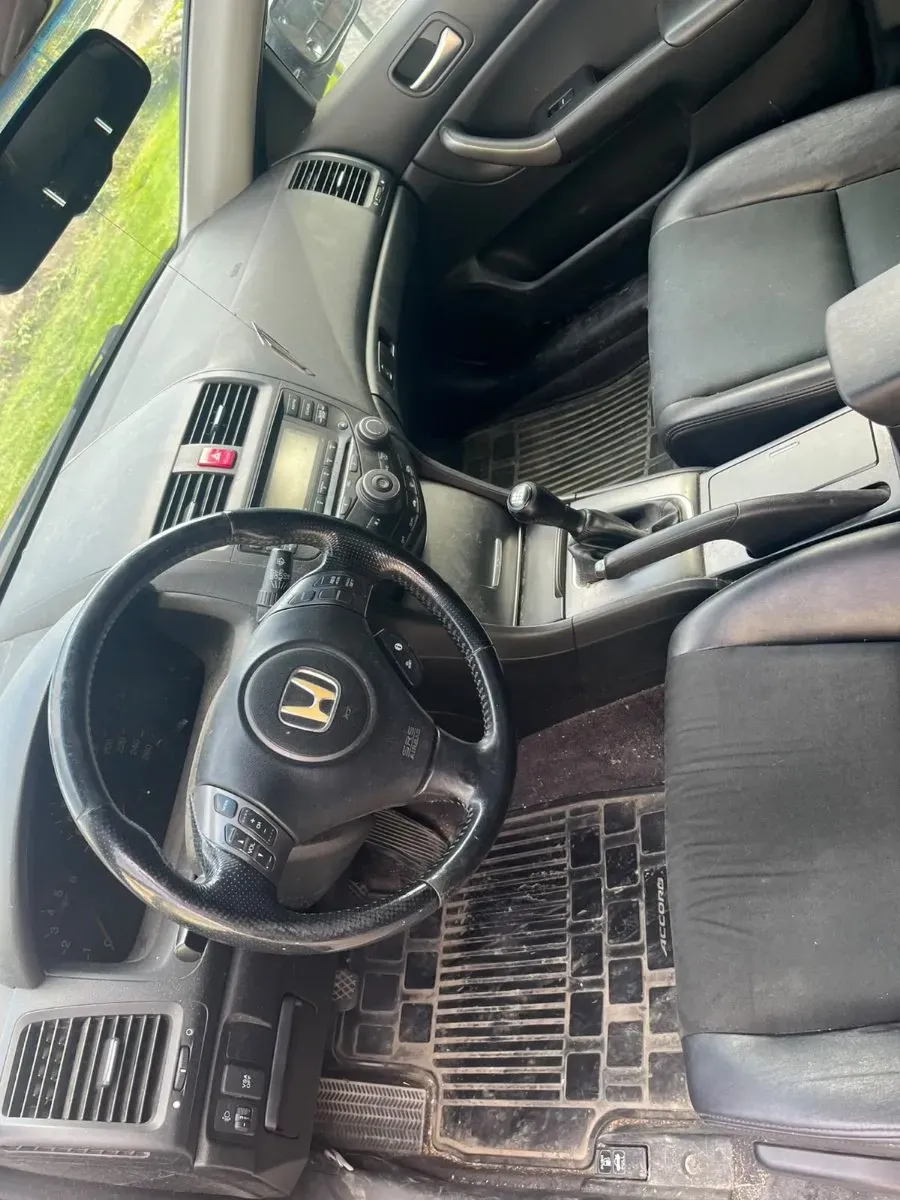 Honda Accord 2006 photo 3