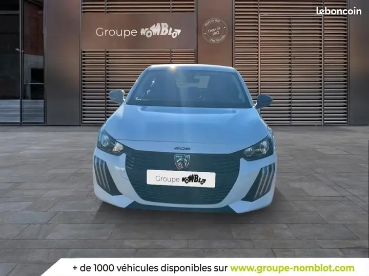 Peugeot 208 2024 photo 2