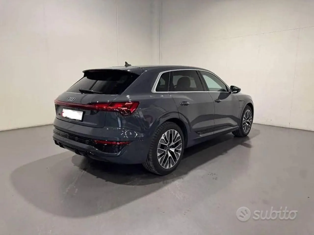 Audi Q8 E-Tron 2024 photo 2