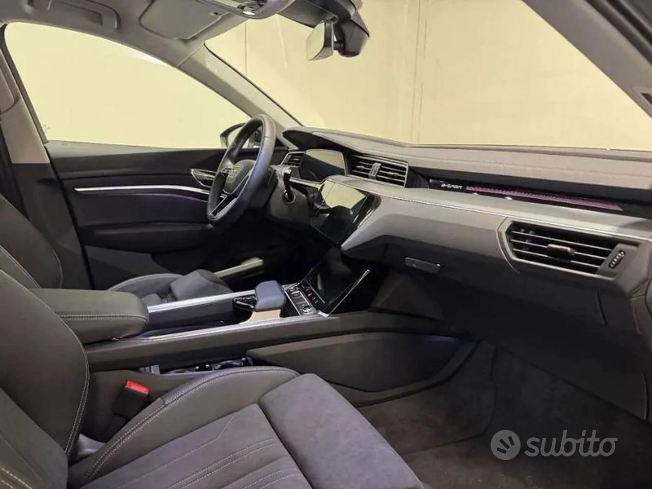 Audi Q8 E-Tron 2024 photo 4