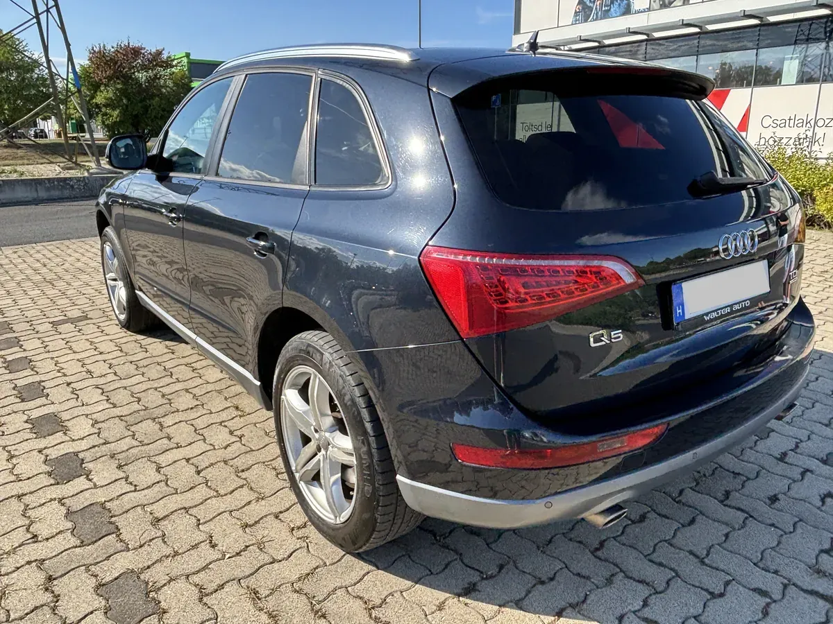 Audi Q5 2011 photo 2