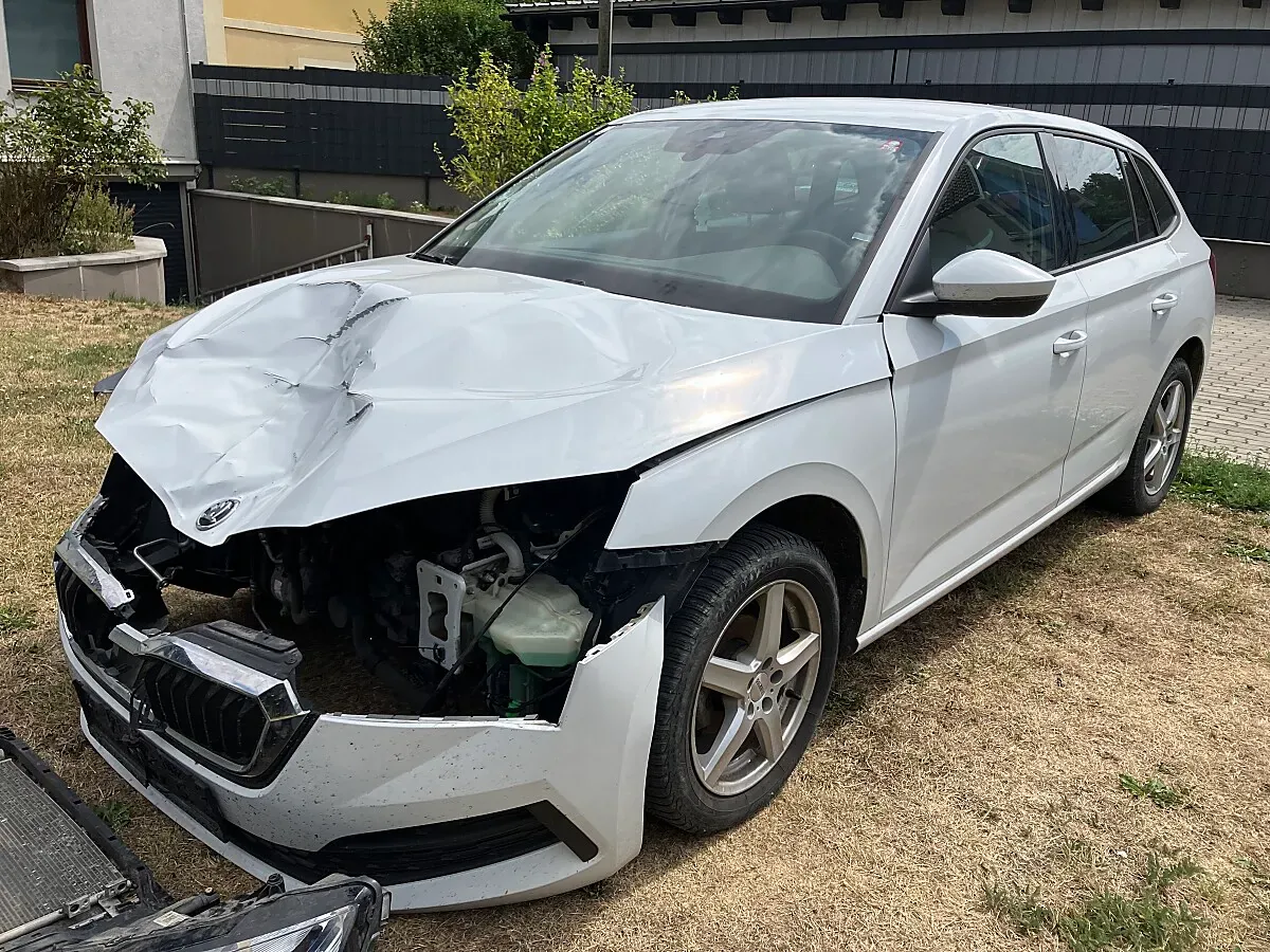 Skoda Scala 2022 photo 2