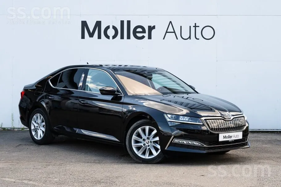 Skoda Superb 2021 photo 2