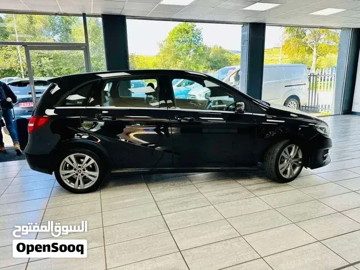 Mercedes-Benz B-Class 2016 photo 4