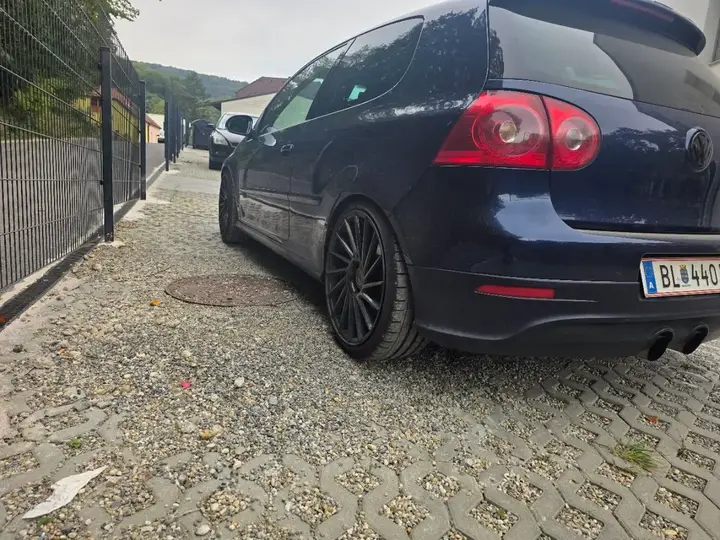 Volkswagen Golf 2008 photo 2