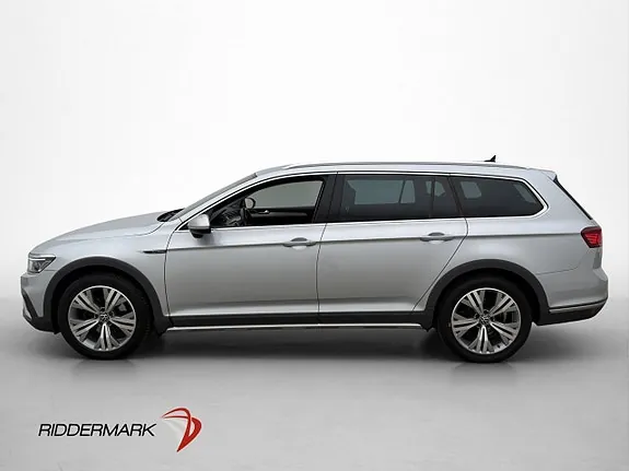 Volkswagen Passat Alltrack 2022 photo 2