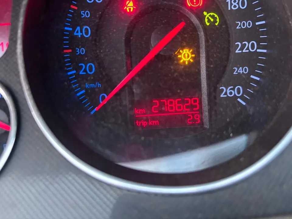 Volkswagen Passat B6