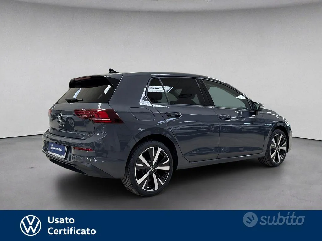 Volkswagen Golf 2026 photo 4