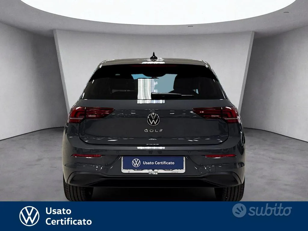 Volkswagen Golf 2026 photo 5