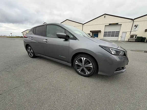 Nissan Leaf 2018 photo 3