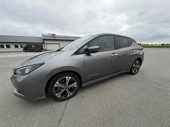 Nissan Leaf 2018 photo 4