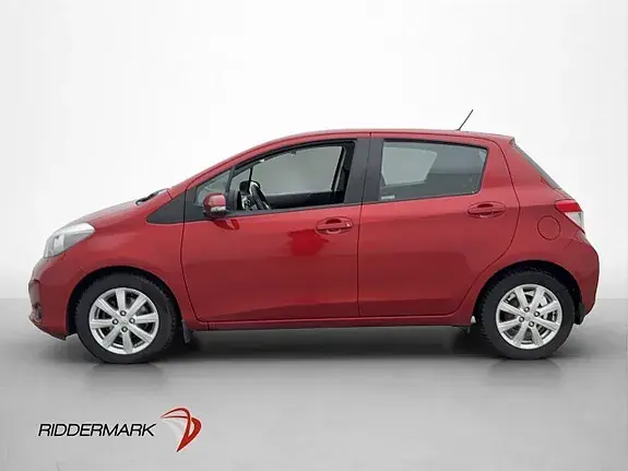 Toyota Yaris 2013 photo 4