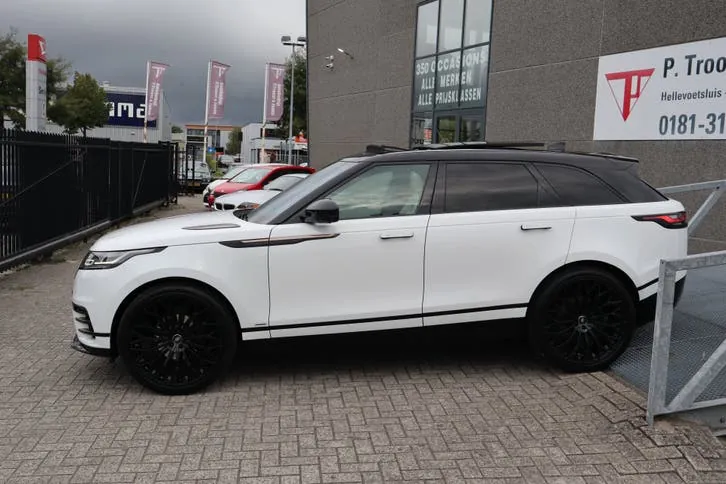 Land Rover Range Rover Velar 2018 photo 3