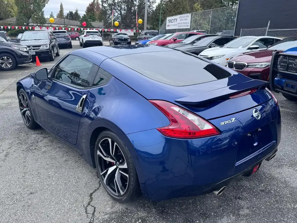 Nissan 370Z 2020 photo 3