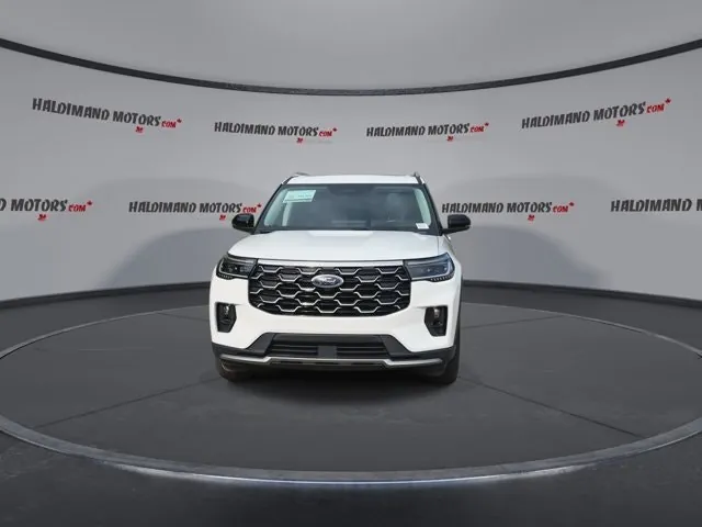 Ford Explorer 2025 photo 3