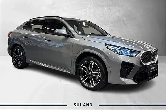 BMW Ix2 2026 photo 2