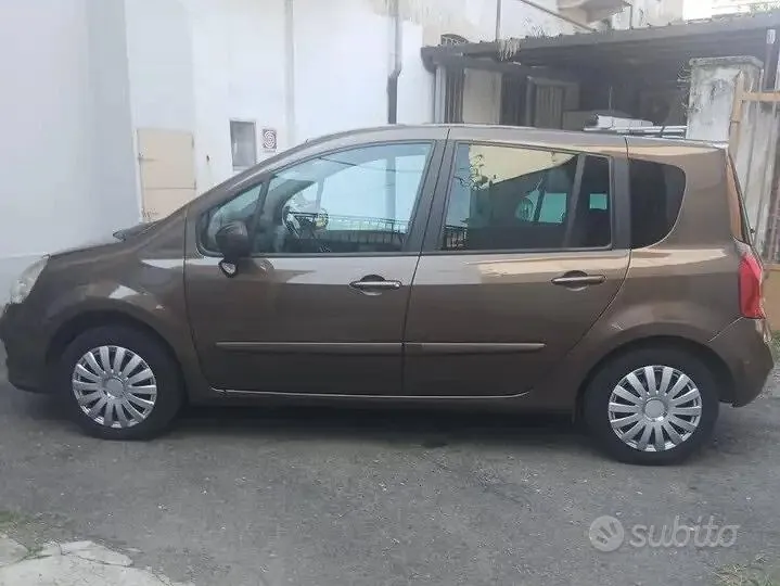 Renault Modus 2012 photo 3