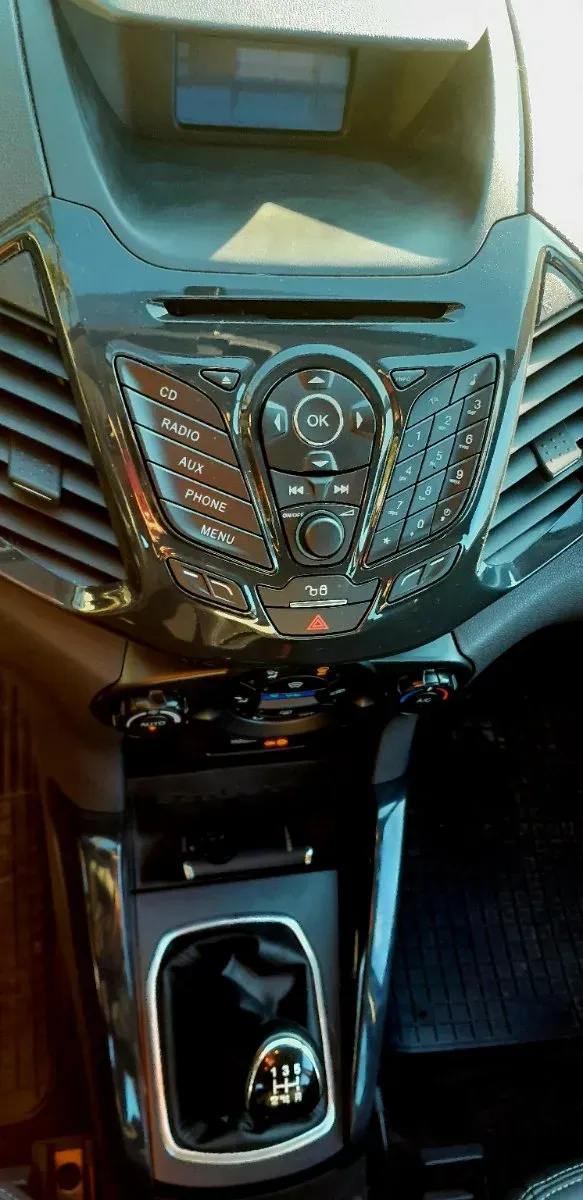 Ford Ecosport 2016 photo 3