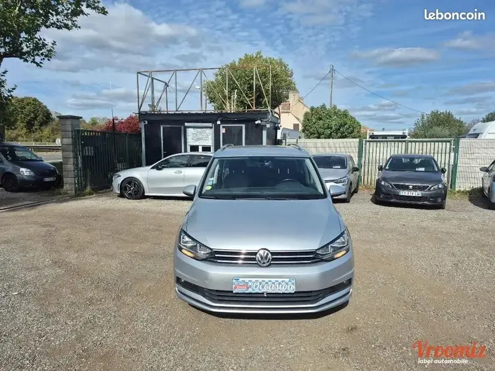 Volkswagen Touran 2020 photo 2