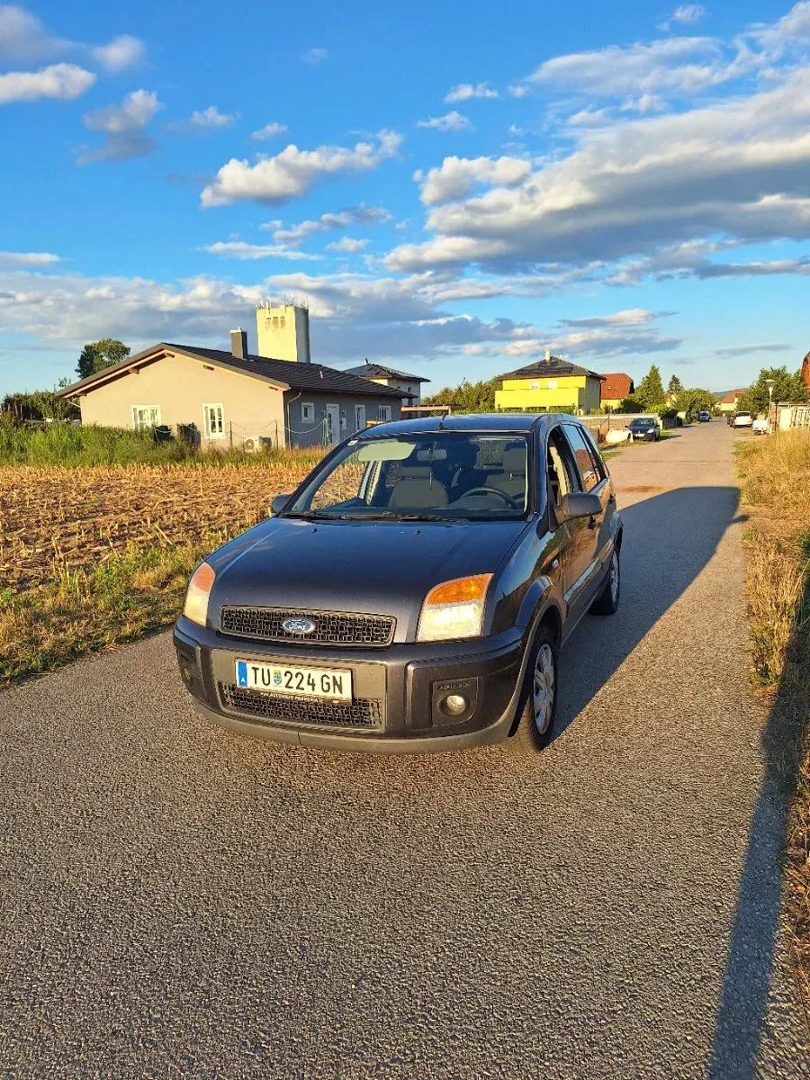 Ford Fusion 2008 photo 2