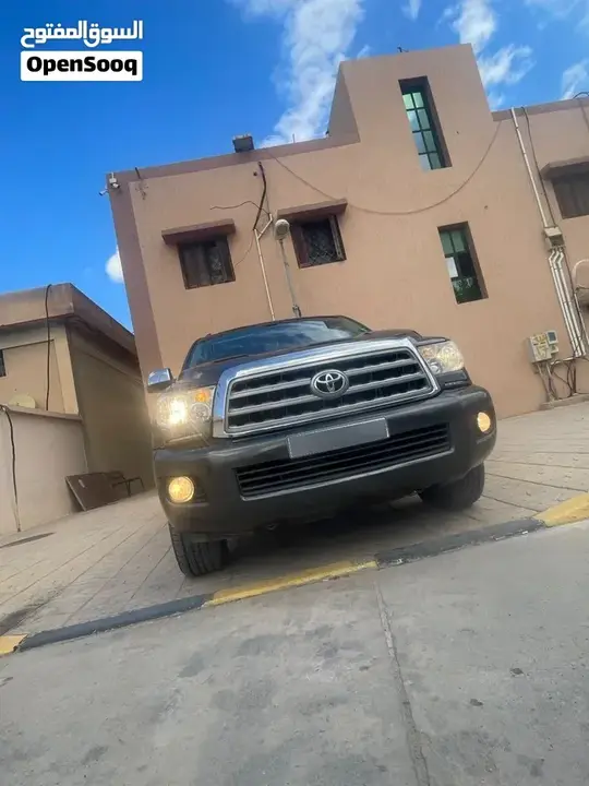 Toyota Sequoia