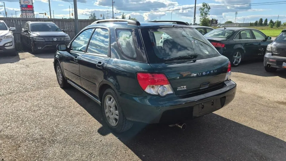 Subaru Impreza 2004 photo 3