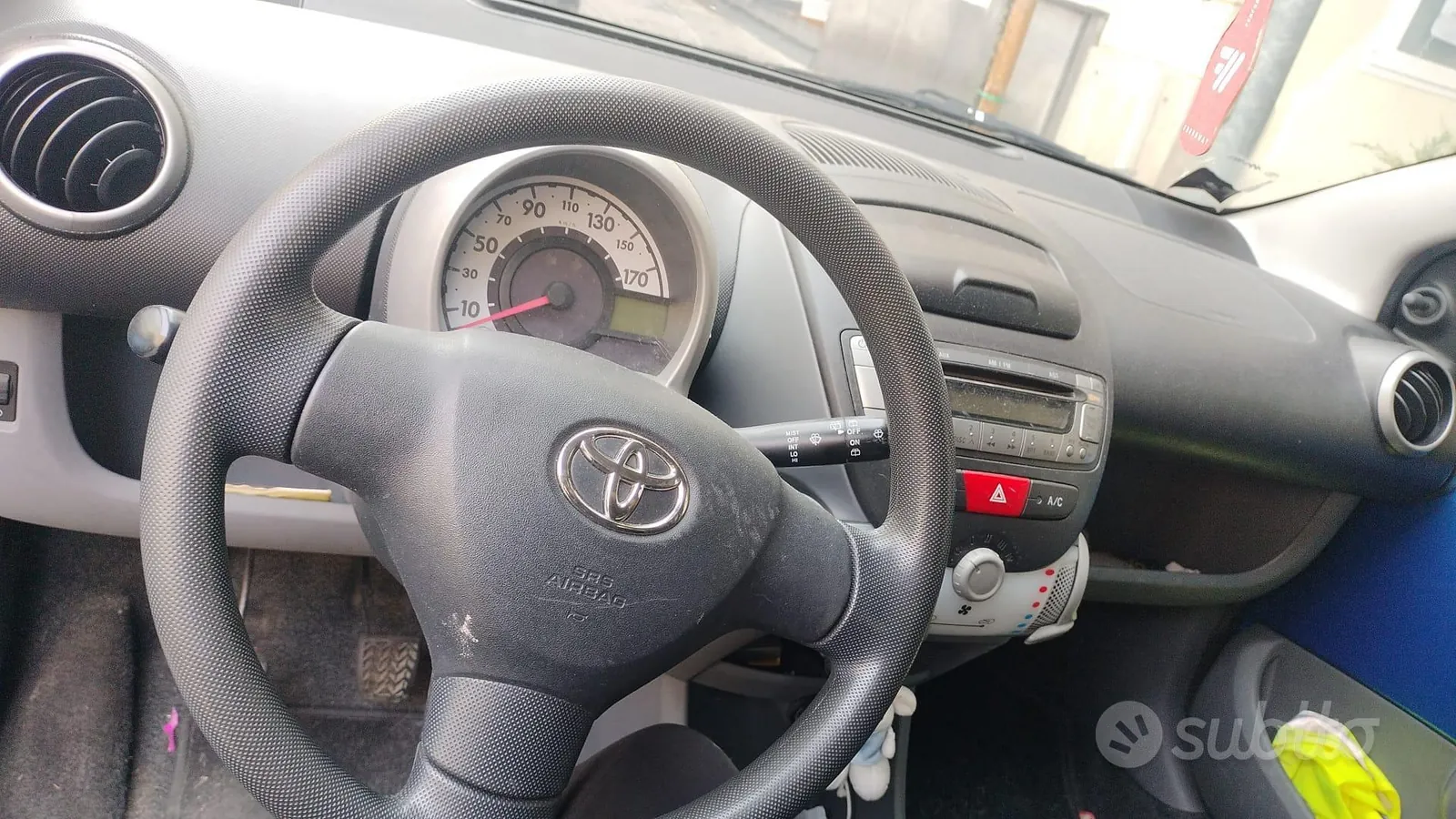 Toyota Aygo 2012 photo 4