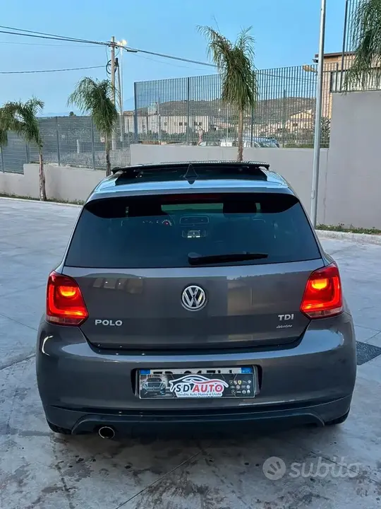Volkswagen Polo 2013 photo 4