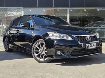 Lexus Ct 200H 2011 photo 2