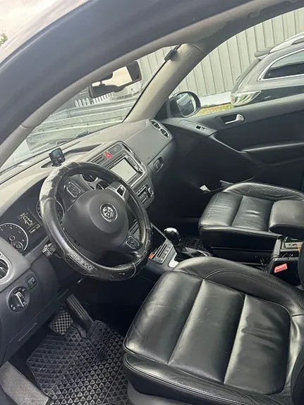 Volkswagen Tiguan 2011 photo 4