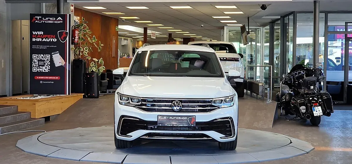 Volkswagen Tiguan 2023 photo 2