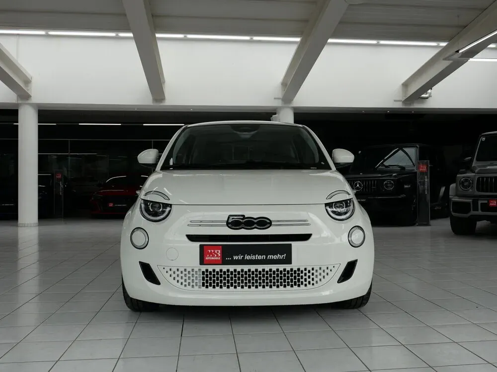 Fiat 500 photo 2