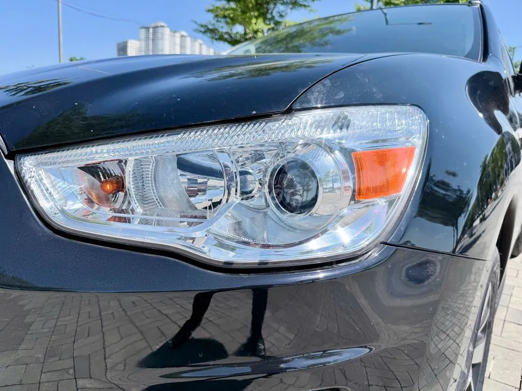 Mitsubishi Outlander 2015 photo 3