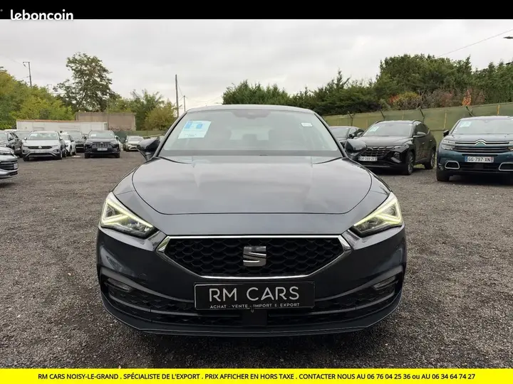 Seat Leon 2023 photo 2