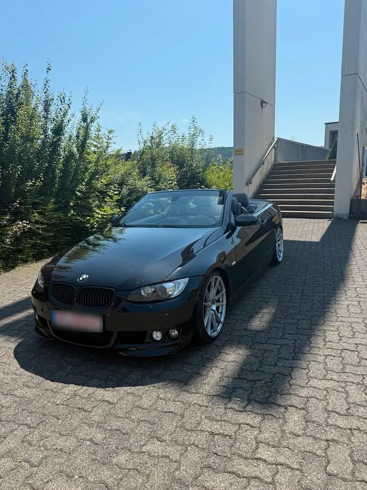 BMW E93