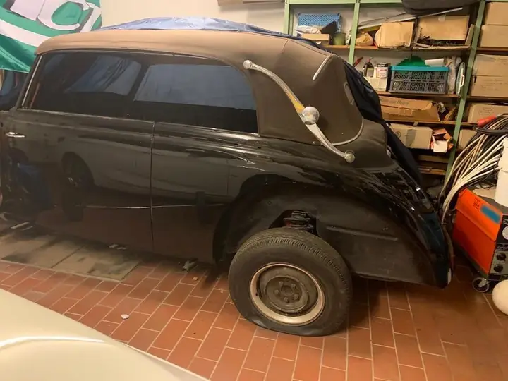 Mercedes-Benz W 187 Cabriolet
