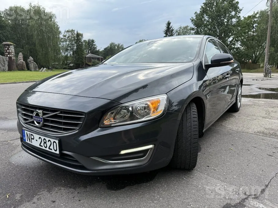 Volvo S60 2014 photo 2
