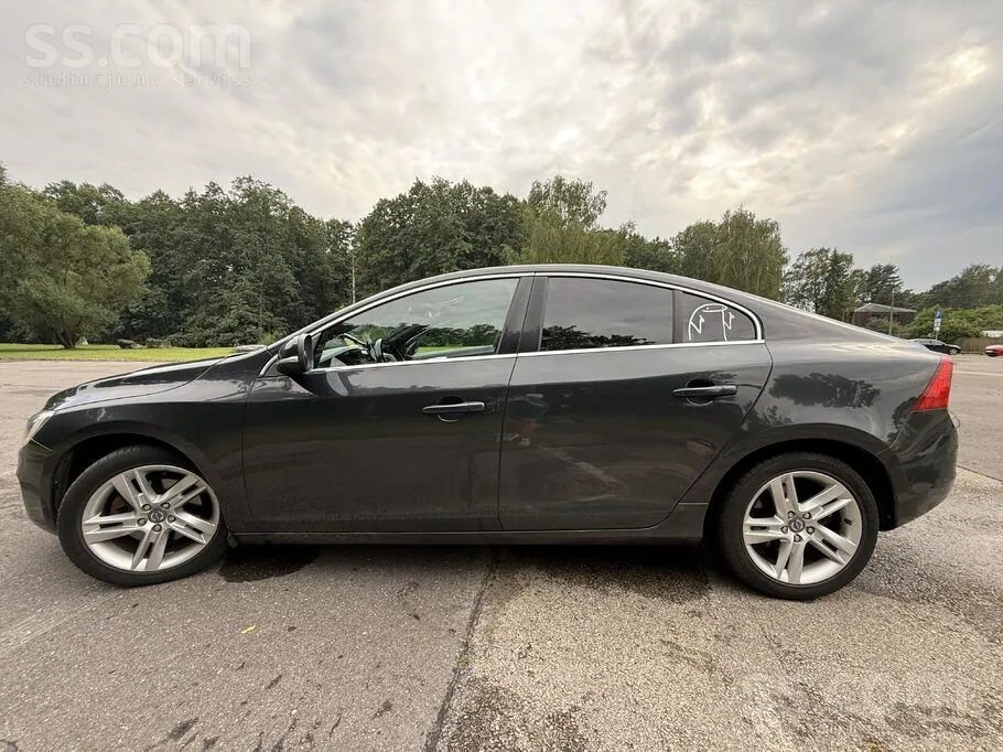Volvo S60 2014 photo 4