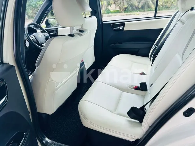 Toyota Axio 2018 photo 2