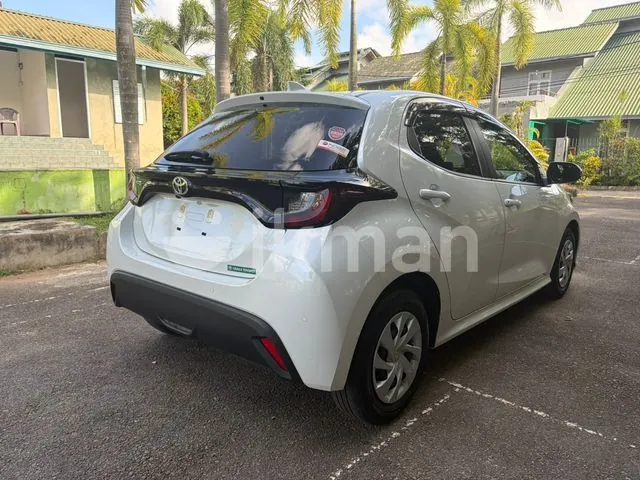 Toyota Yaris 2025 photo 4