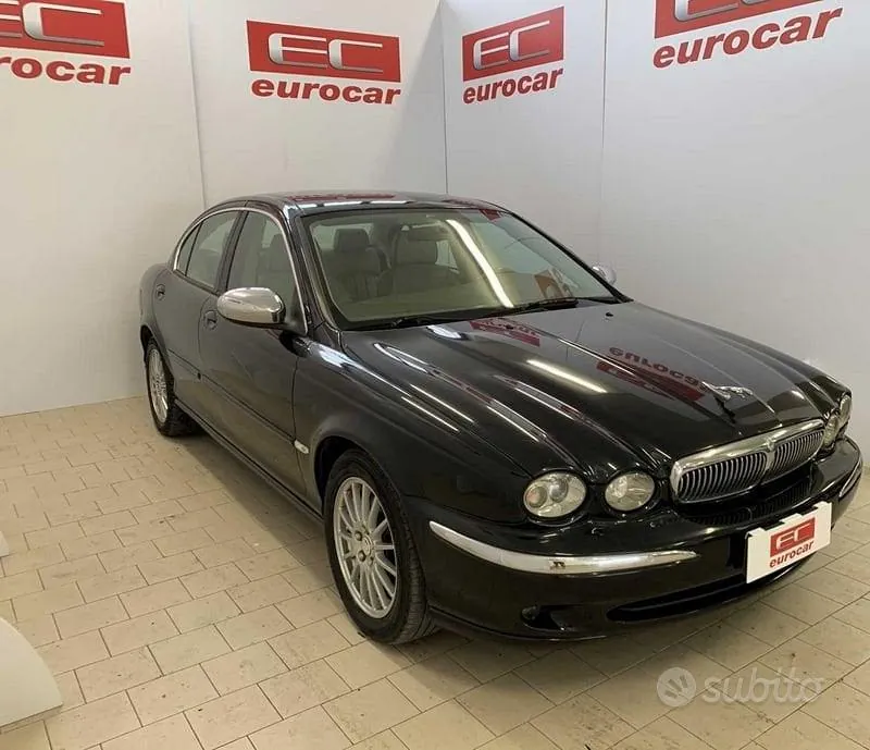 Jaguar X-Type