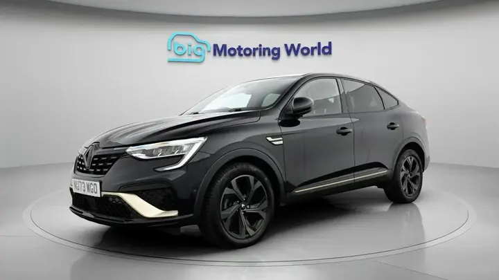 Renault Arkana 2023 photo 2