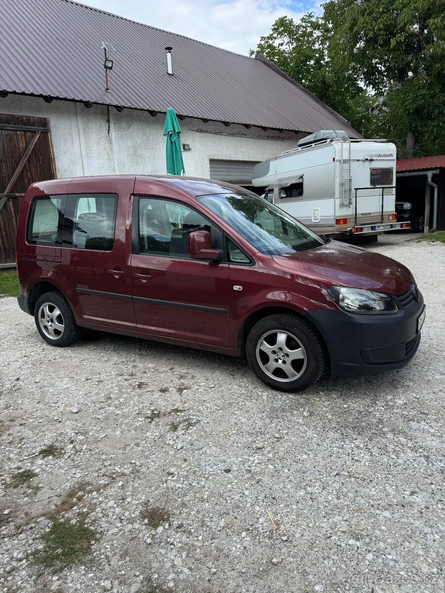 Volkswagen Caddy 2012 photo 5
