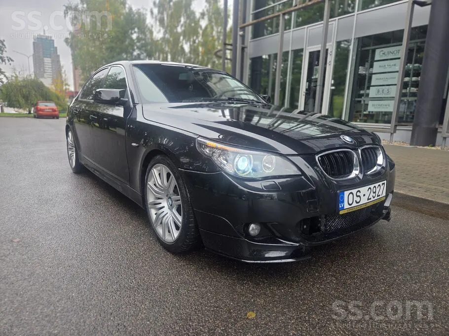 BMW 530 2005 photo 2