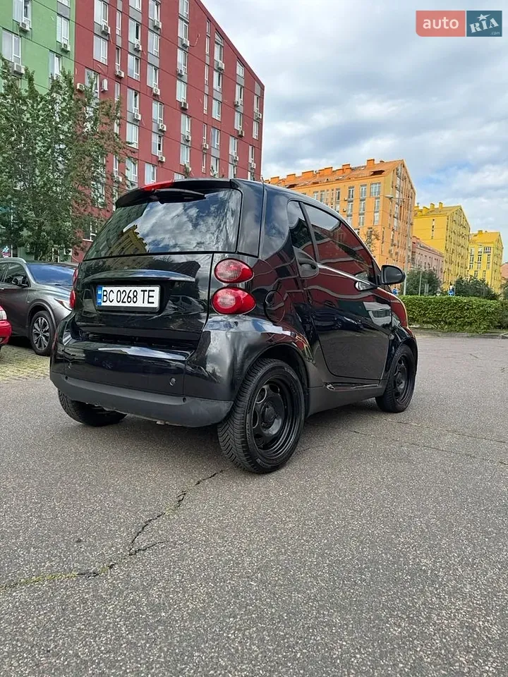 Smart Fortwo 2012 photo 4